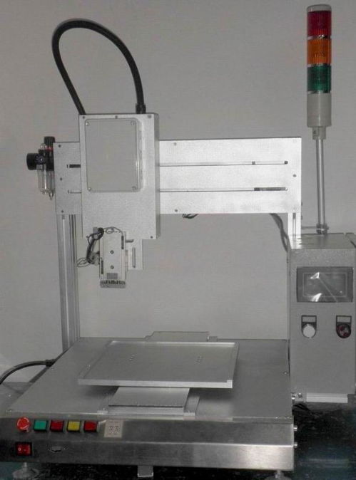 自動化升級 廣州番禺展榮機械設(shè)備廠的網(wǎng)絡(luò)設(shè)備與自動電感檢測機